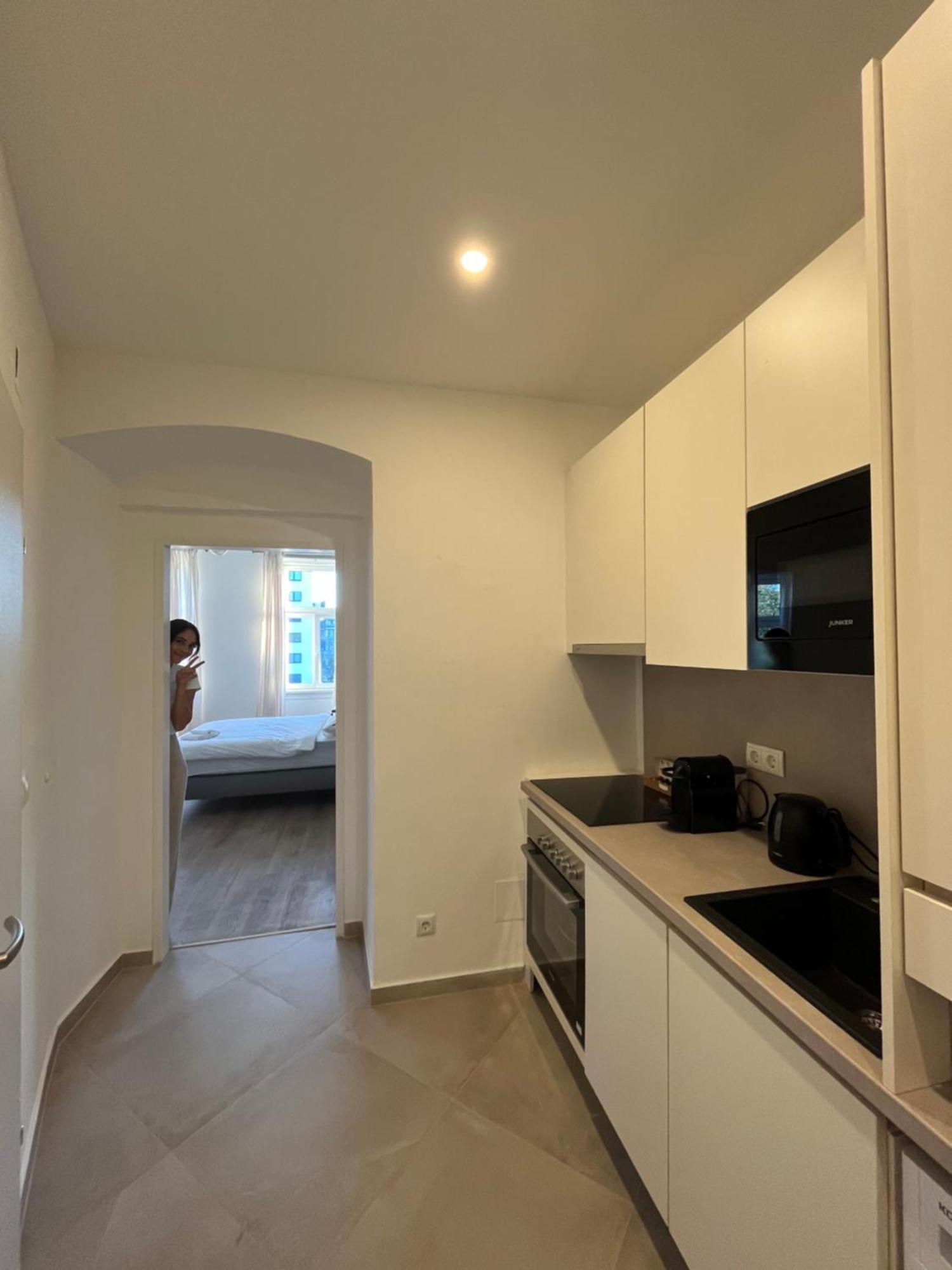 Apartment Schoenbrunn Near Metro Vienna Esterno foto