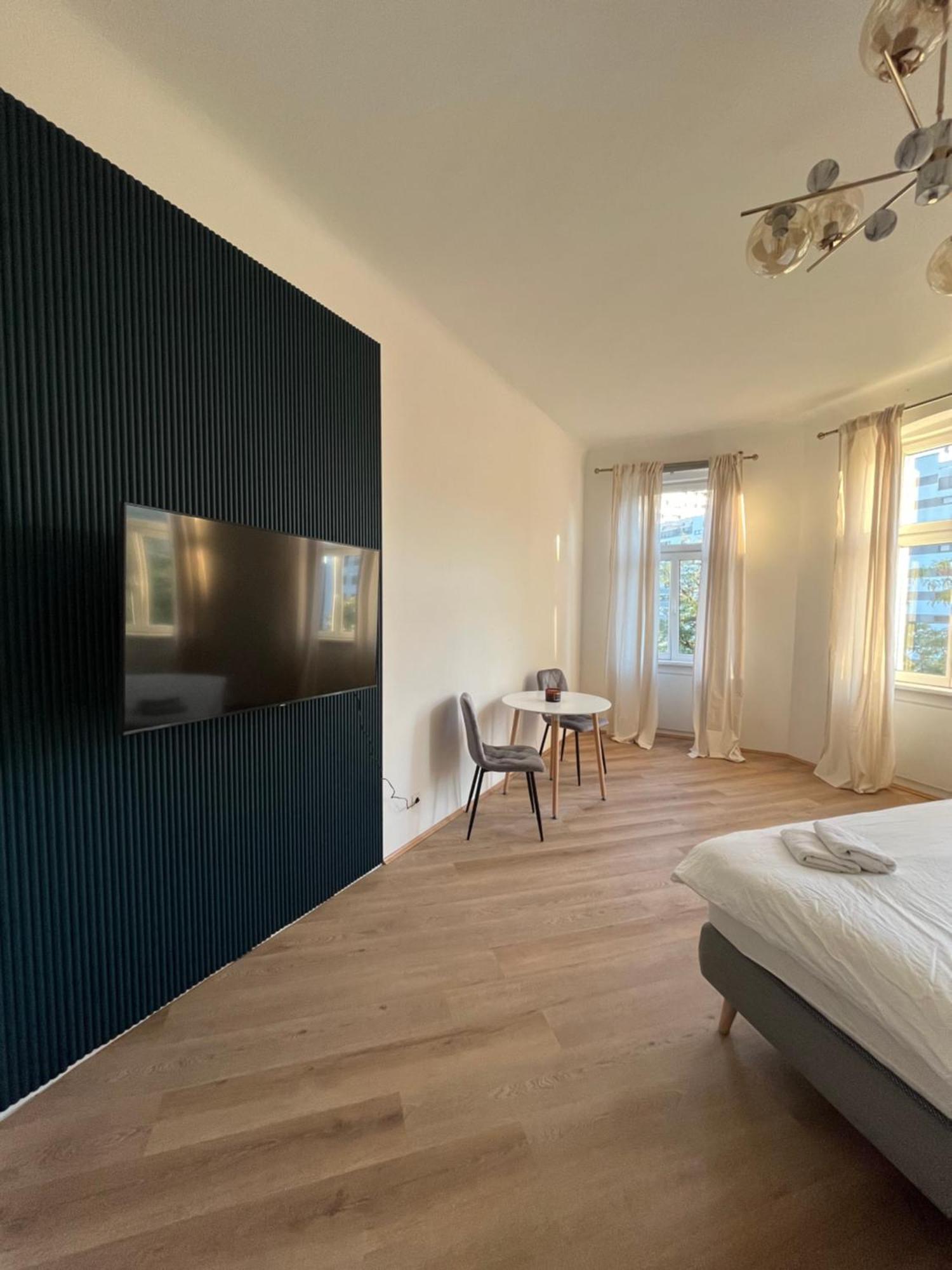 Apartment Schoenbrunn Near Metro Vienna Esterno foto
