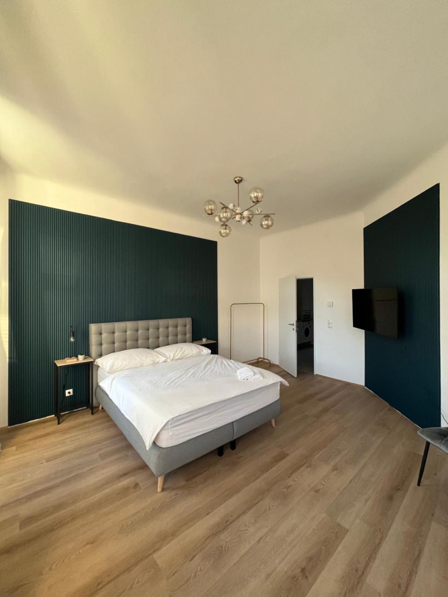 Apartment Schoenbrunn Near Metro Vienna Esterno foto